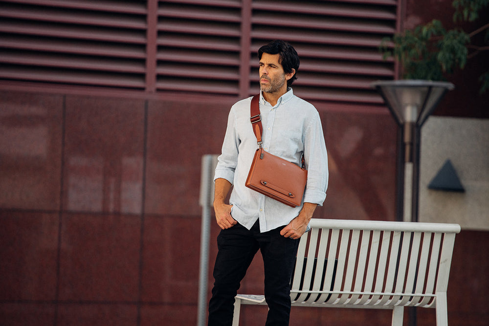Neo Clutch - Navy (II) | Outlet